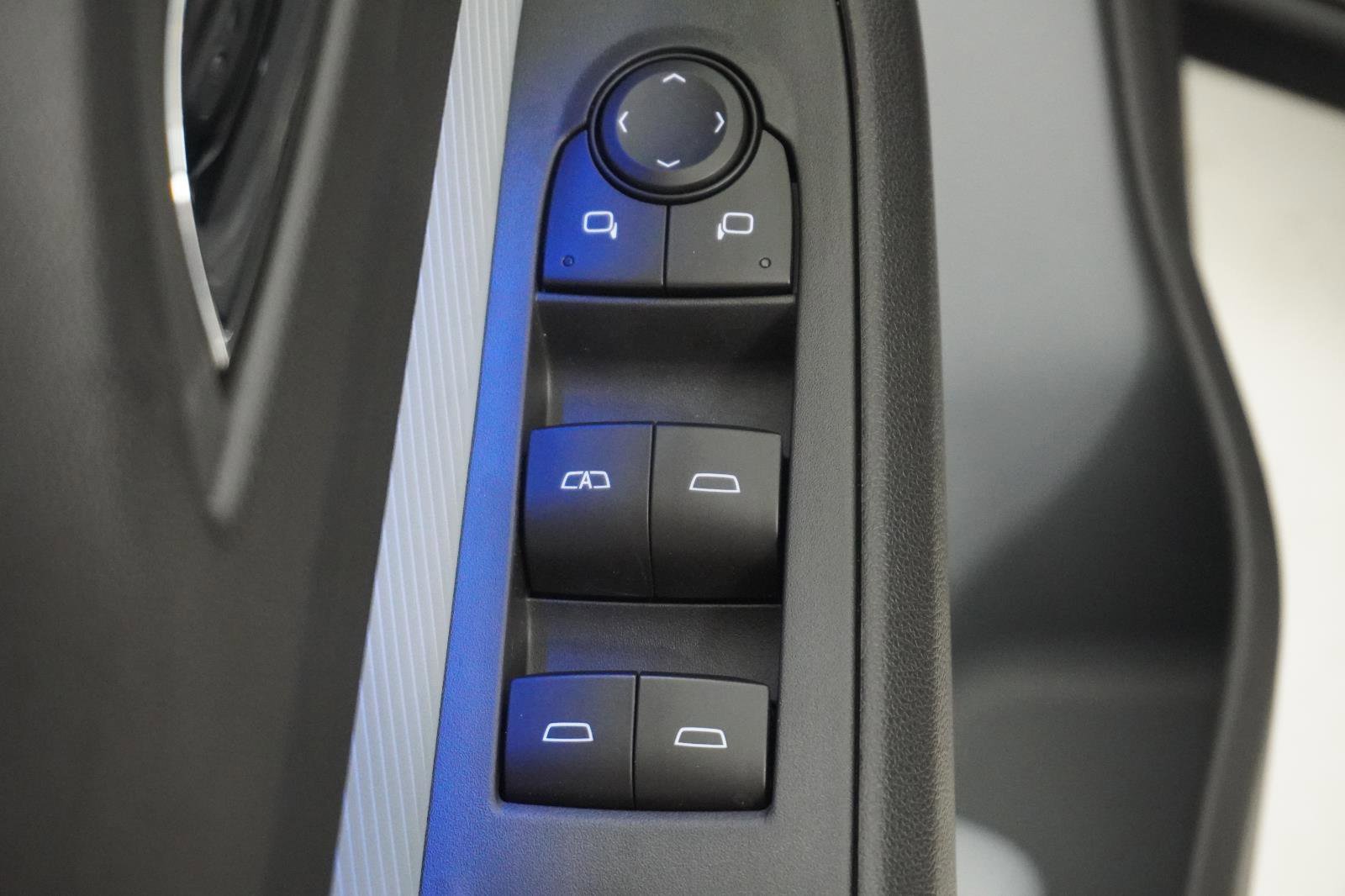 New 2027 Chevrolet Bolt RS FWD image 13