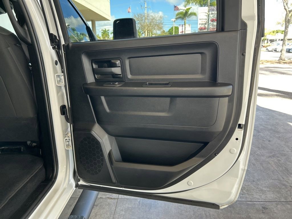 Used 2025 RAM 3500 Tradesman image 32