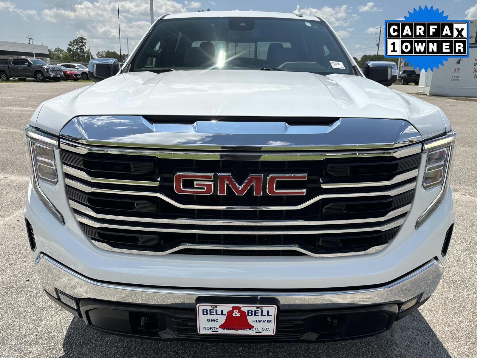 Used 2023 GMC Sierra 1500 SLT w/ SLT Premium Package AWD/4WD image 9
