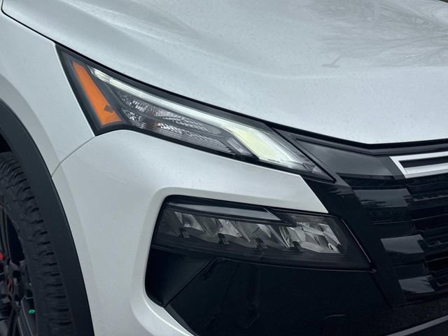 New 2026 Nissan Rogue SV image 10