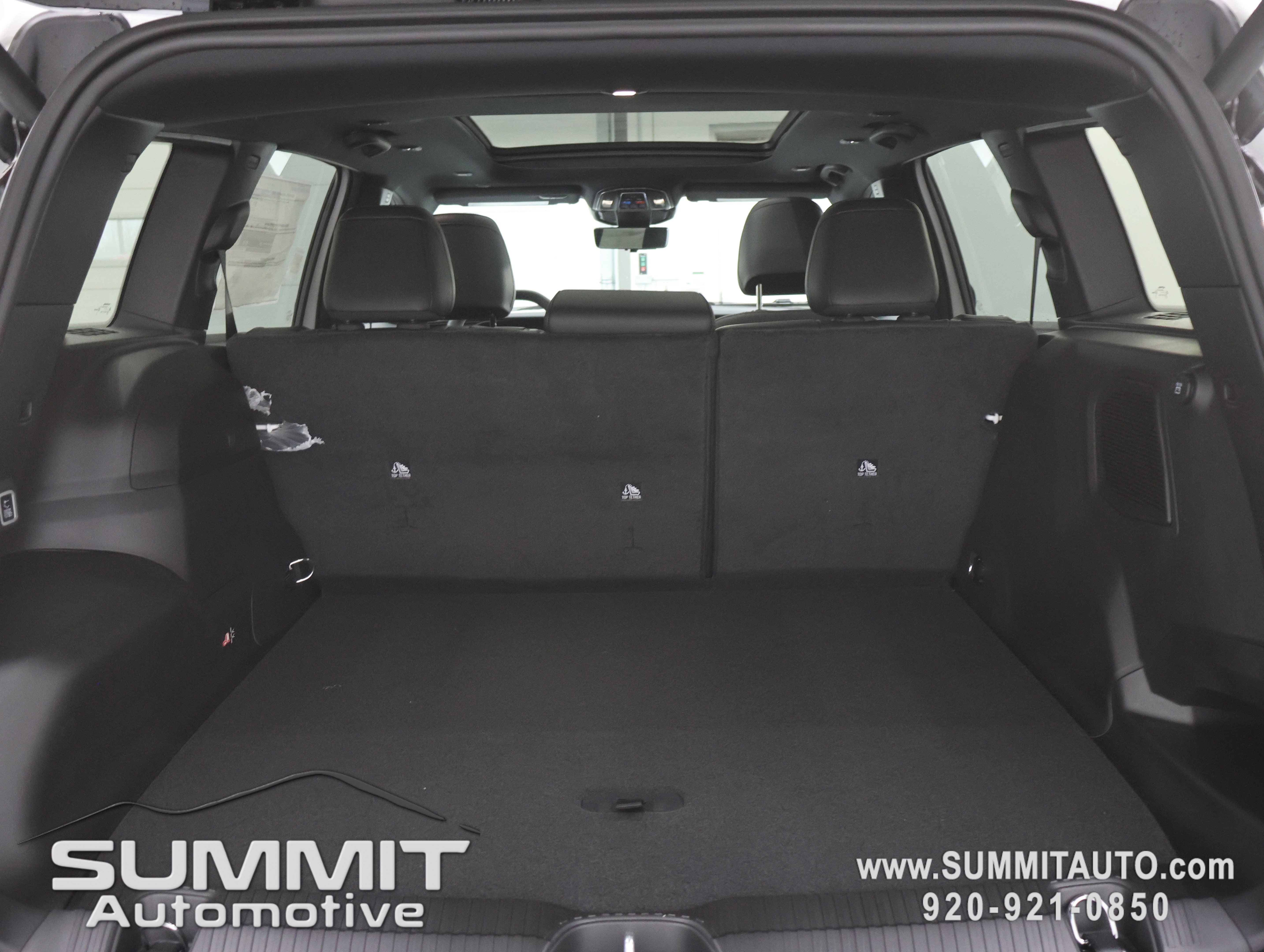 New 2026 Jeep Cherokee Overland image 32