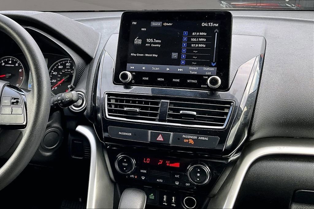 Used 2024 Mitsubishi Eclipse Cross LE AWD/4WD image 7
