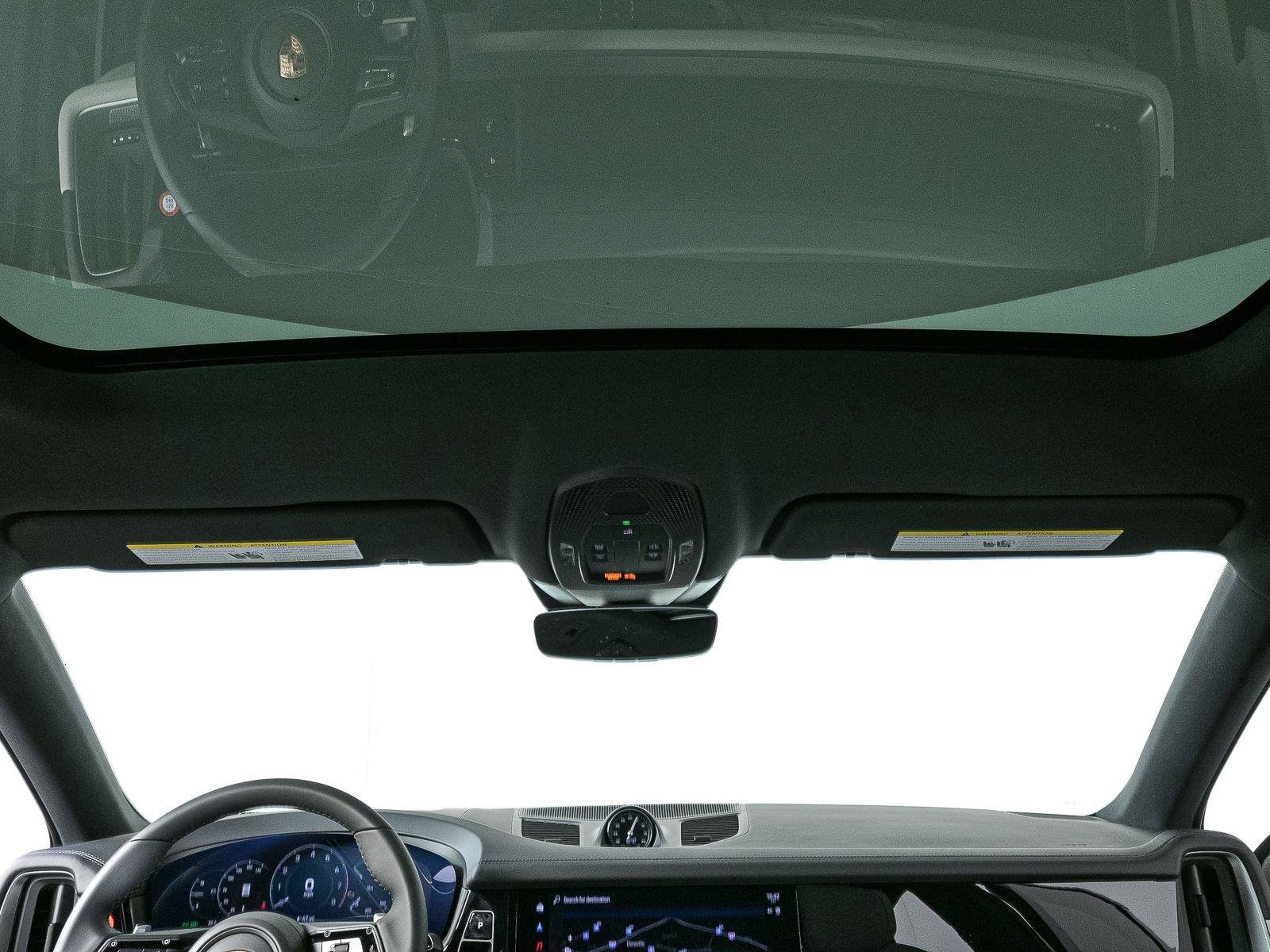 New 2026 Porsche Cayenne Coupe AWD/4WD image 19