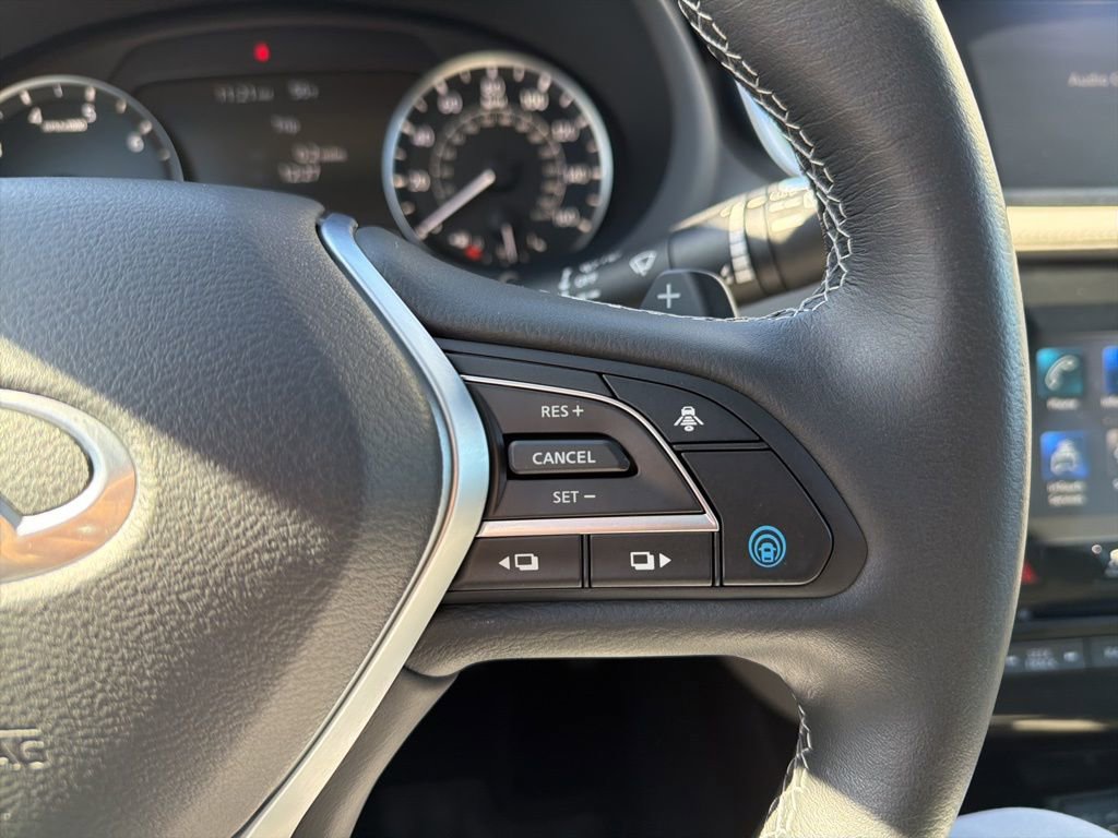 Used 2025 INFINITI QX50 Luxe image 19