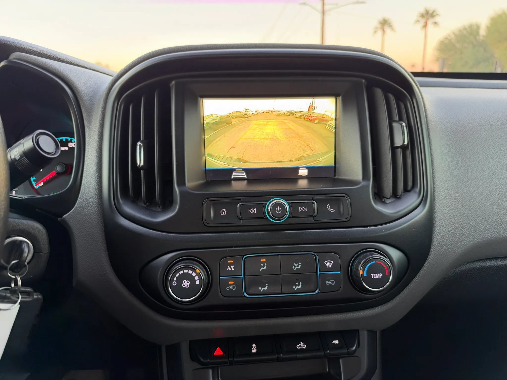 Used 2019 Chevrolet Colorado W/T w/ WT Convenience Package RWD image 17