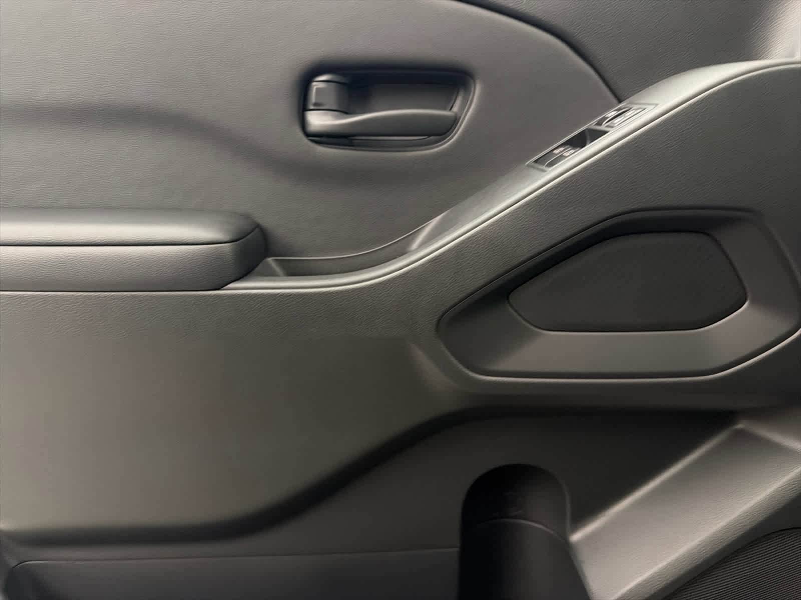 New 2026 Nissan Frontier S image 14