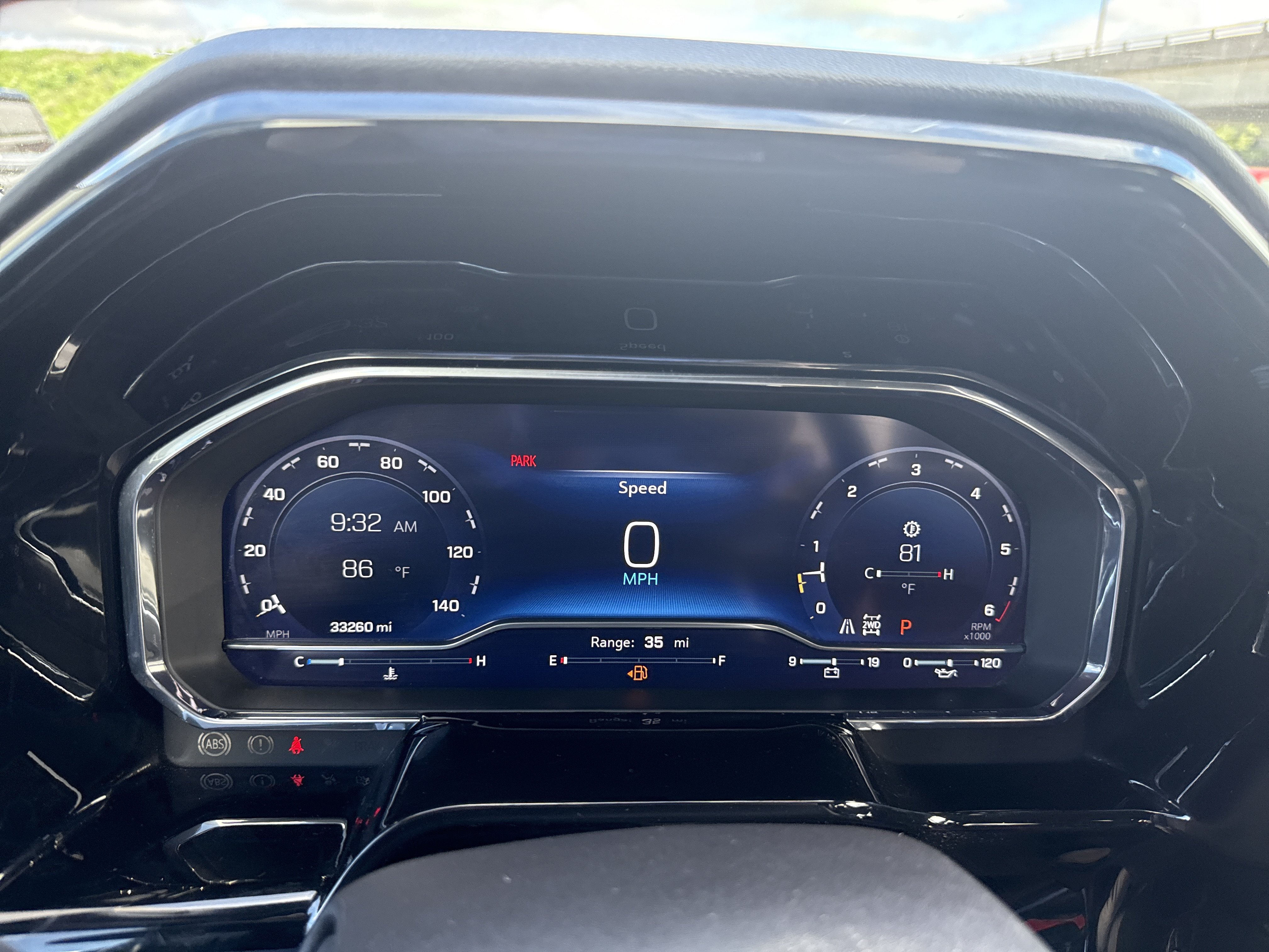 Used 2023 Chevrolet Silverado 1500 LT Trail Boss w/ LPO, Dark Essentials Package AWD/4WD image 21