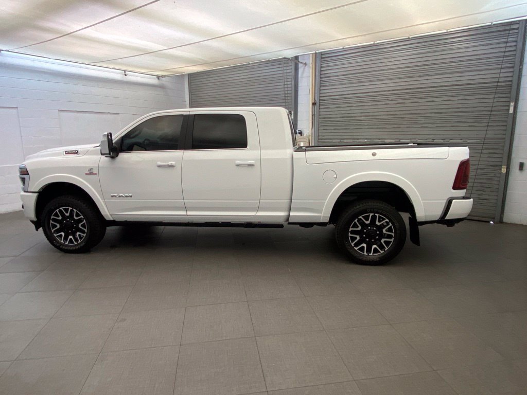 Certified 2025 RAM 2500 Limited AWD/4WD image 5