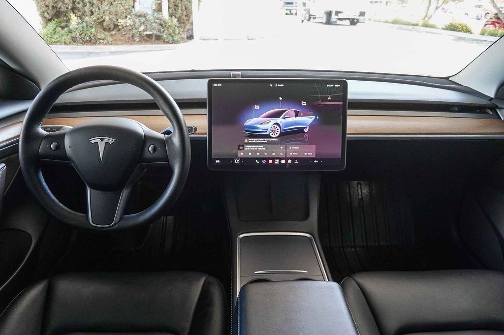 Used 2022 Tesla Model 3 Long Range AWD/4WD image 10