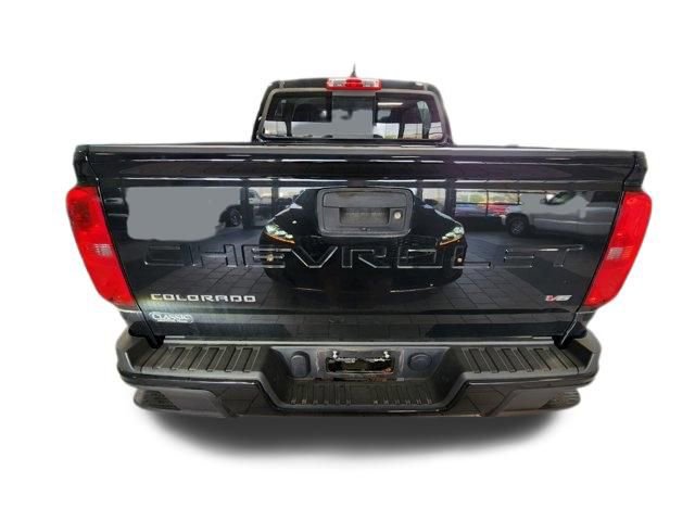 Used 2022 Chevrolet Colorado LT w/ LT Convenience Package image 9