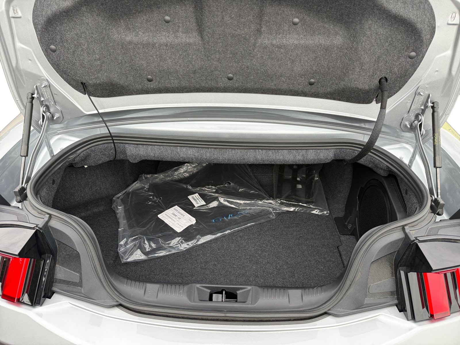 Certified 2025 Ford Mustang GT Premium RWD image 17