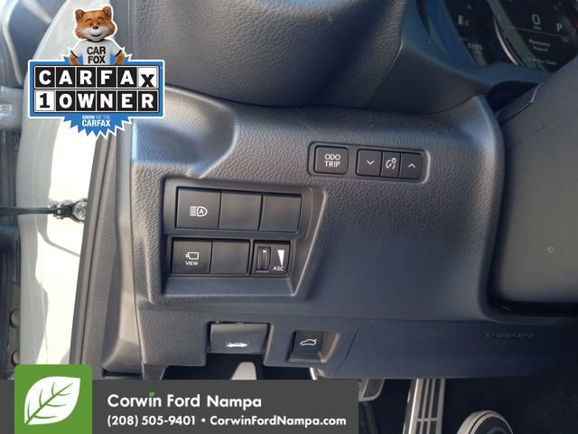 Used 2025 Lexus IS 350 F Sport w/ Navigation Package AWD/4WD image 13