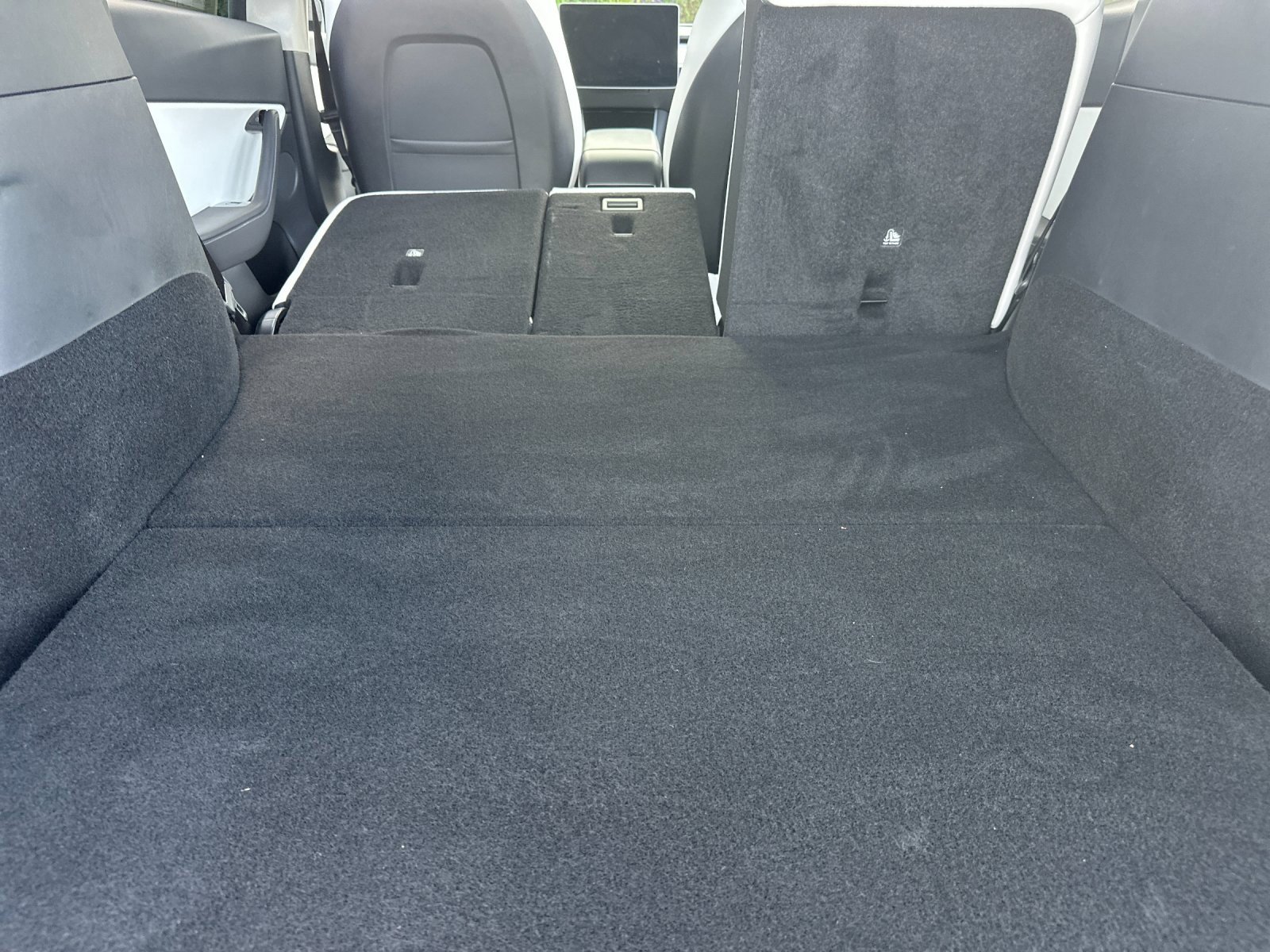 Used 2021 Tesla Model Y Long Range image 15