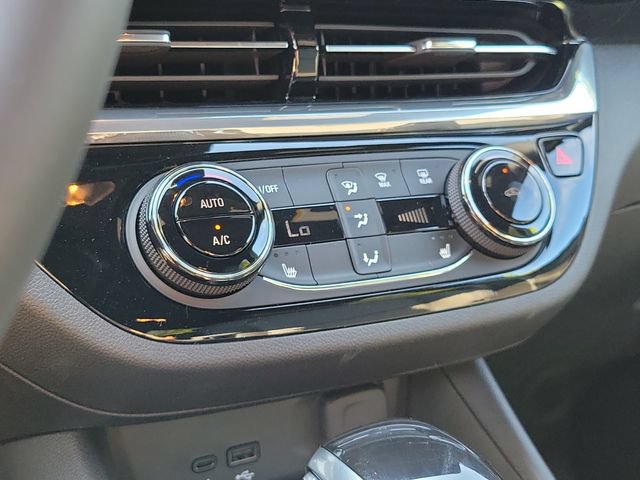 New 2026 Buick Envista Sport Touring w/ Convenience I Package FWD image 25