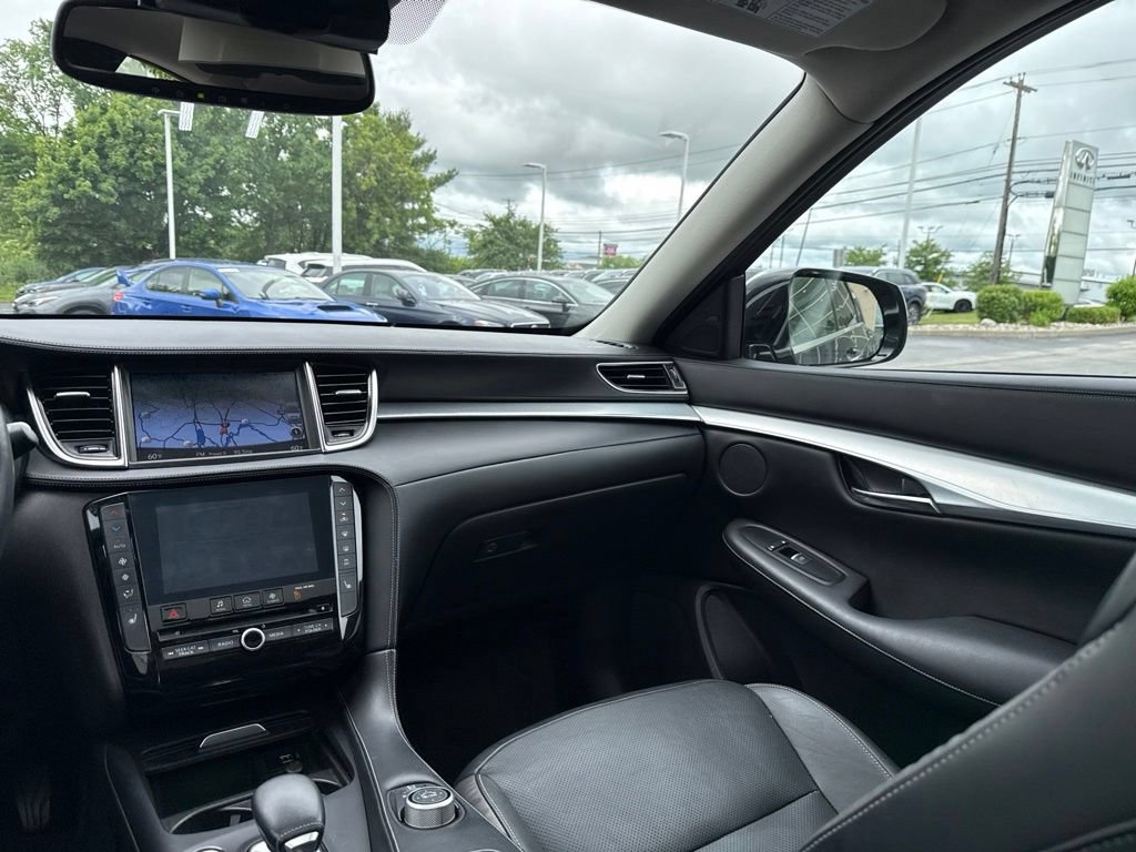 Used 2019 INFINITI QX50 Essential w/ Premium Heat Package AWD/4WD image 30