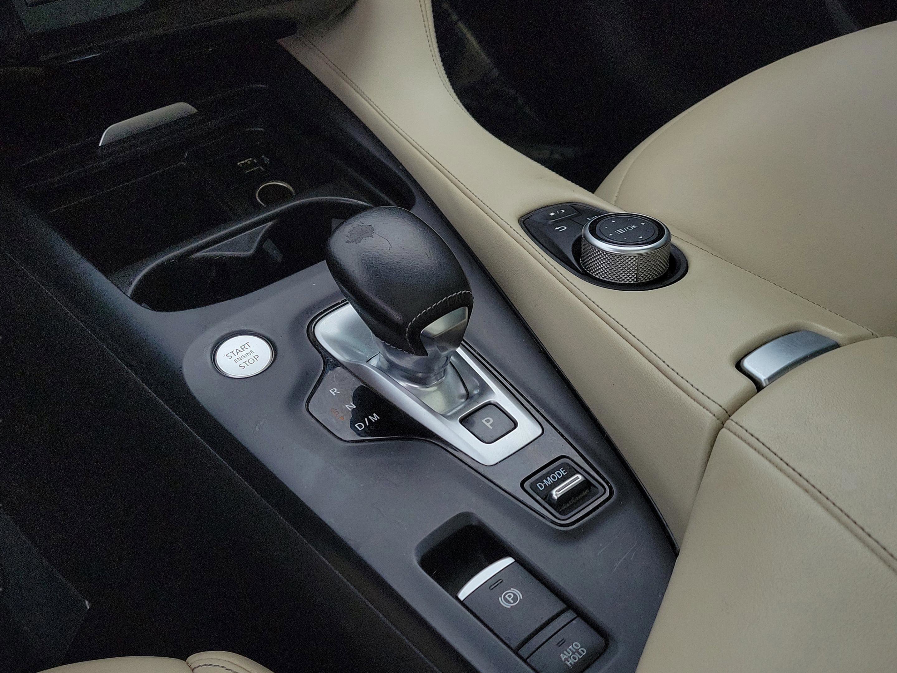 Used 2019 INFINITI QX50 Luxe w/ Cargo Package image 15