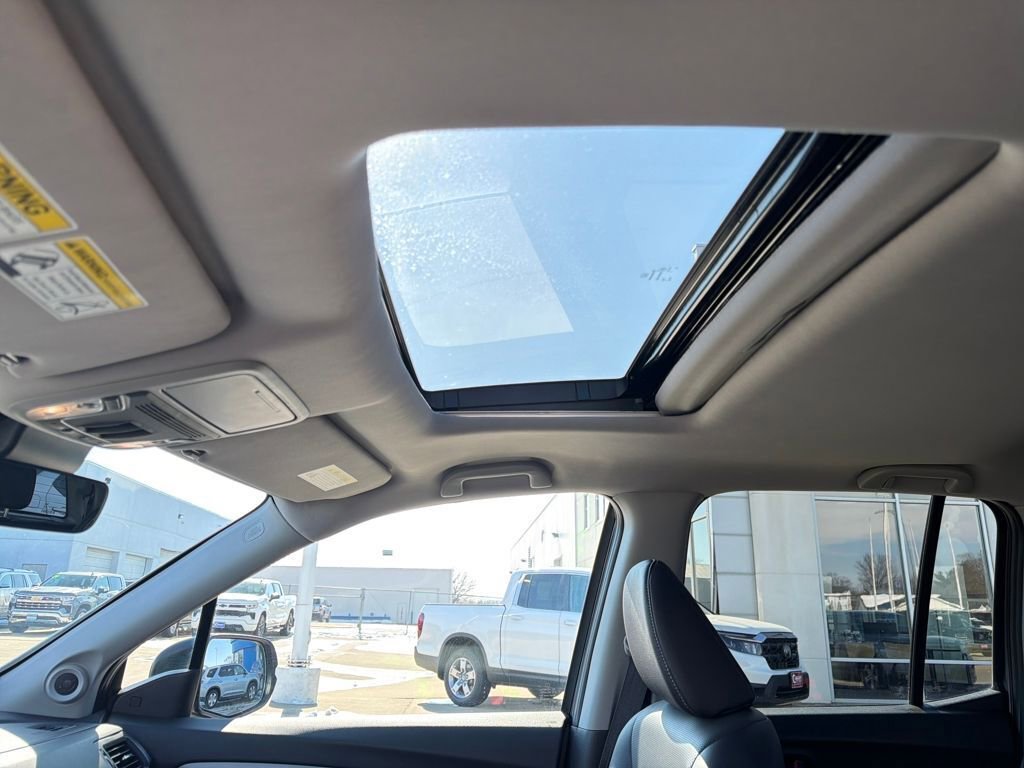 Certified 2025 Honda Ridgeline RTL image 25