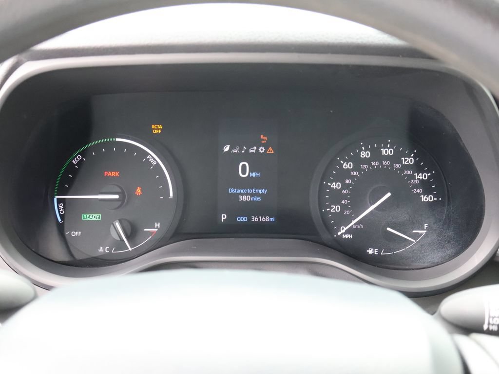 Used 2024 Toyota Sienna LE FWD image 27