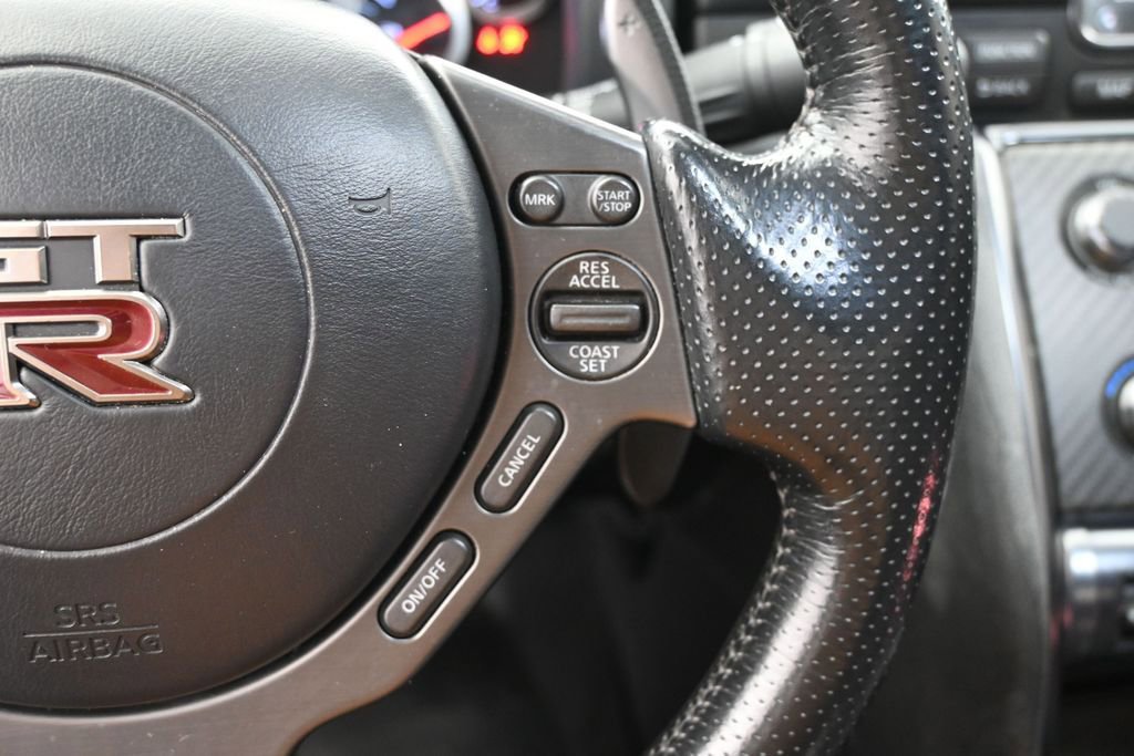 Used 2012 Nissan GT-R Premium AWD/4WD image 20