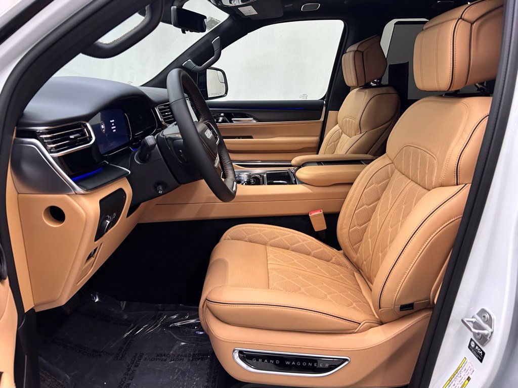 New 2026 Jeep Grand Wagoneer Summit AWD/4WD image 12