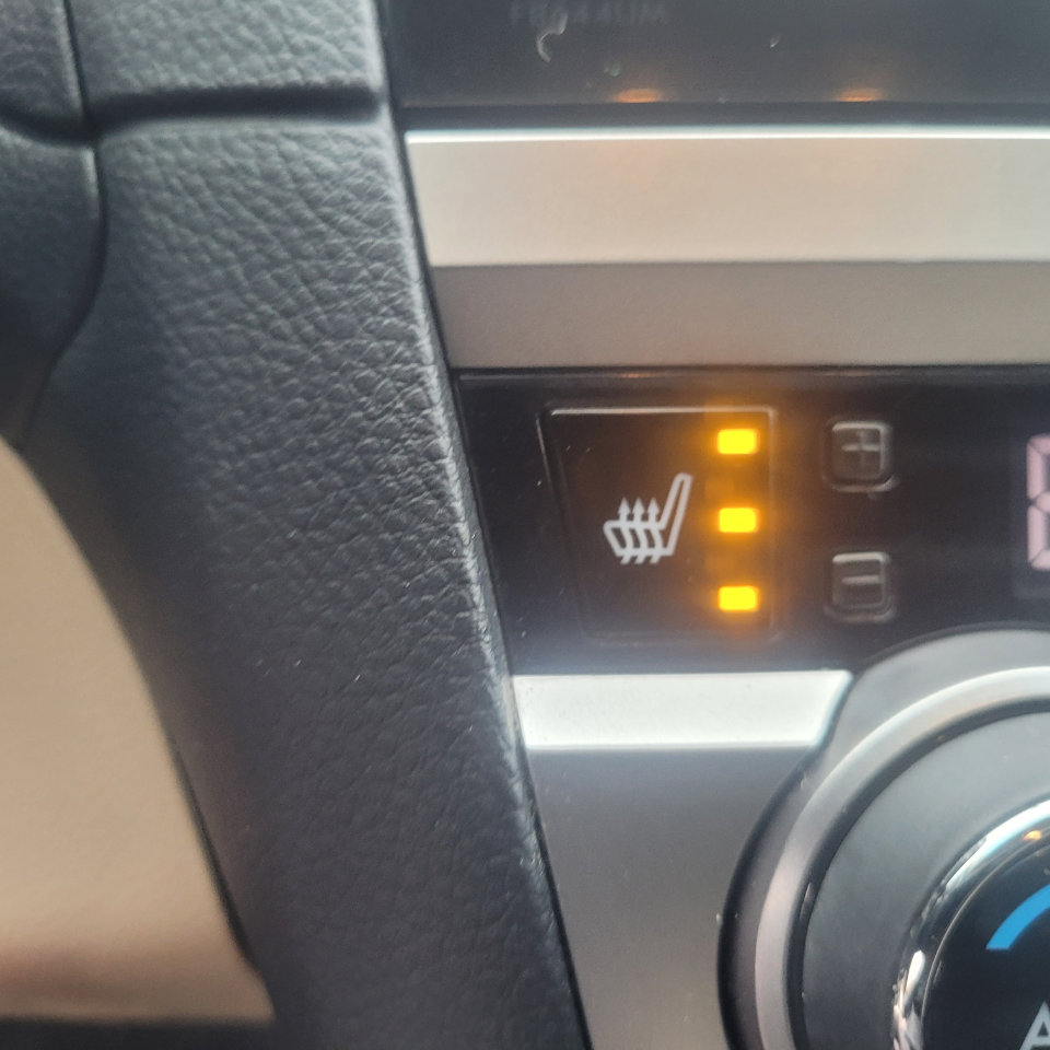 Used 2015 Subaru Outback 2.5i Premium image 21