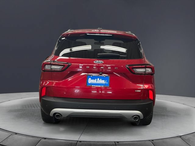 Used 2023 Ford Escape SE w/ PHEV Premium Package FWD image 4