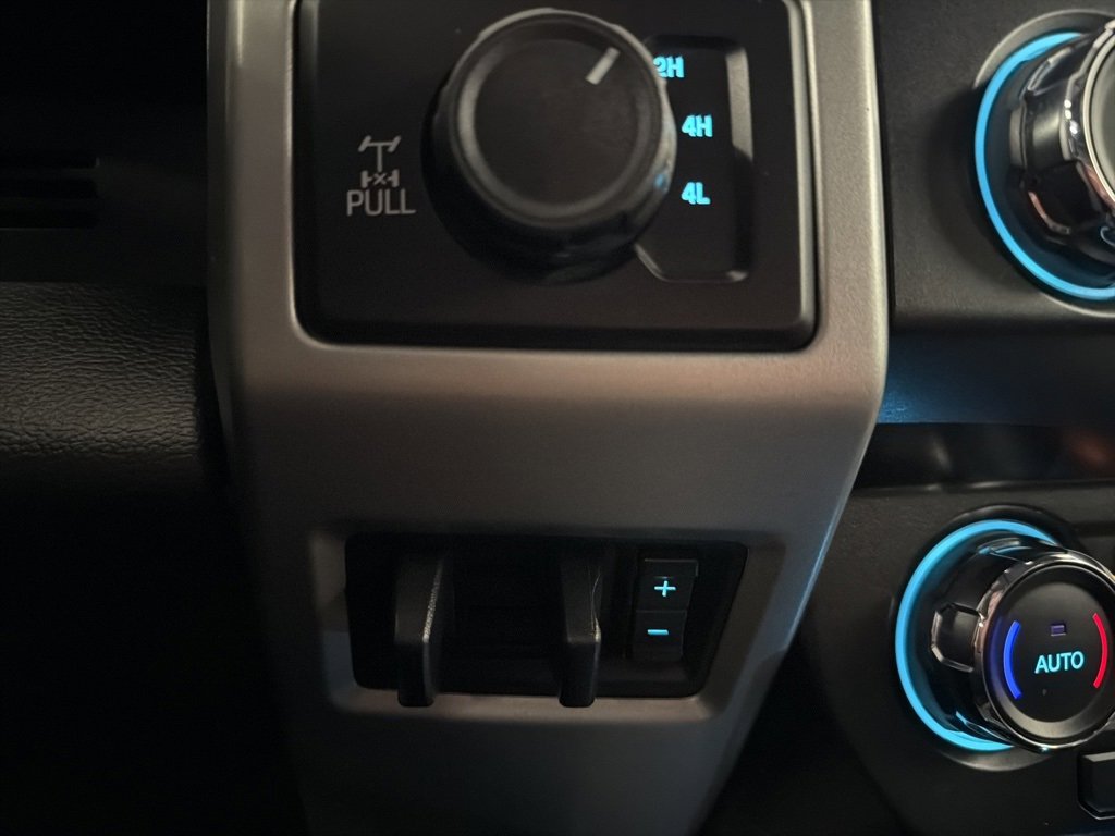 Used 2021 Ford F250 Lariat image 17