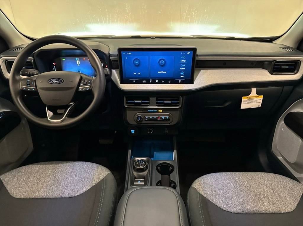 New 2025 Ford Maverick XLT FWD image 5