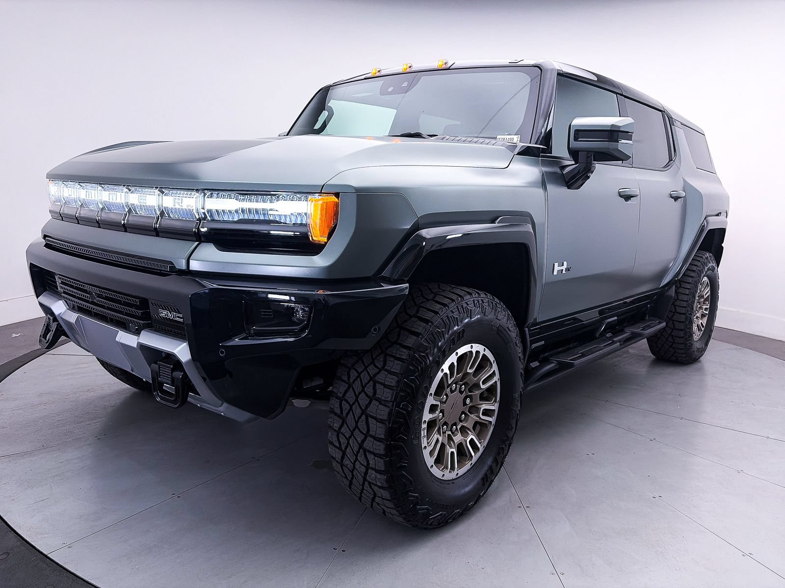 Used 2024 GMC Hummer EV 3X w/ Extreme Off-Road Package AWD/4WD image 14