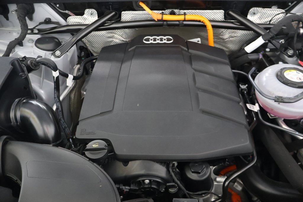 Certified 2025 Audi Q5 e Premium Plus w/ Premium Plus Package image 29