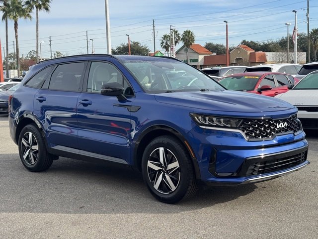 Certified 2022 Kia Sorento S image 5
