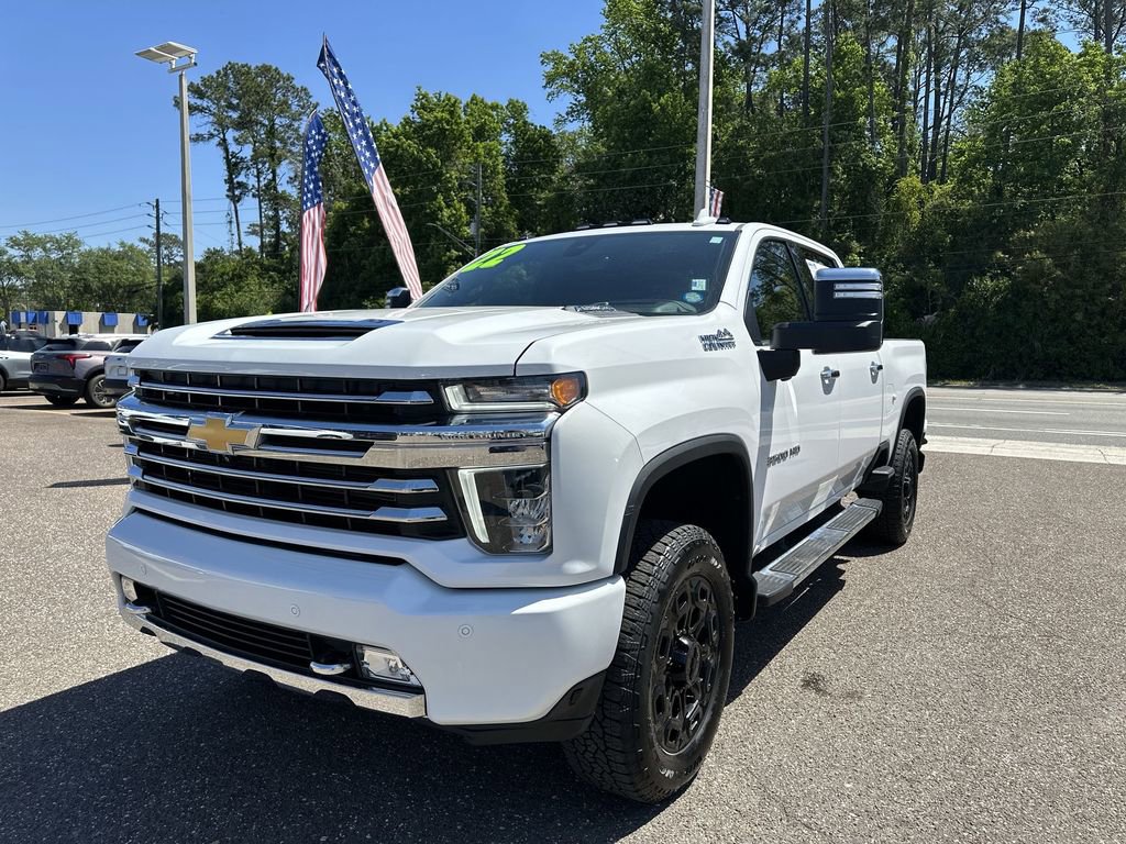Used 2022 Chevrolet Silverado 3500 High Country w/ Technology Package AWD/4WD image 12