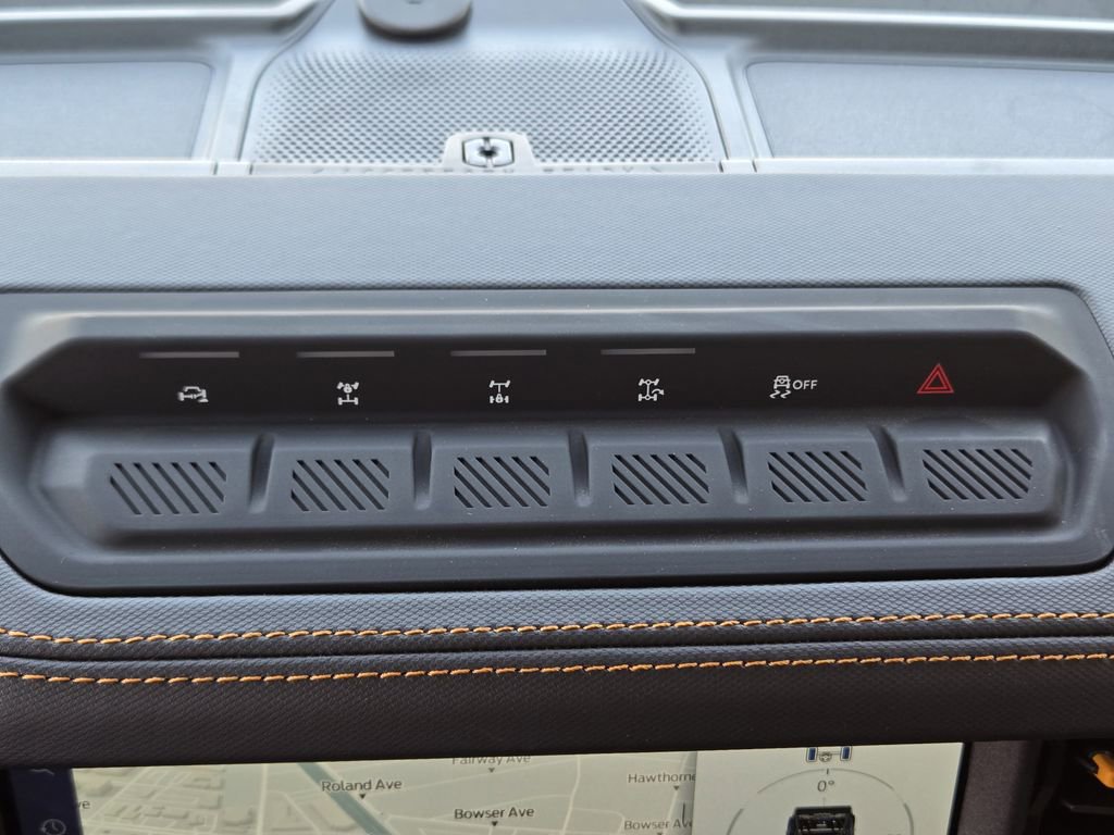 Used 2024 Ford Bronco Badlands image 28