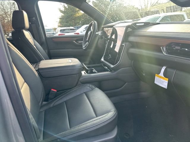 New 2026 GMC Yukon XL Denali w/ Sun & Power Step Package image 23