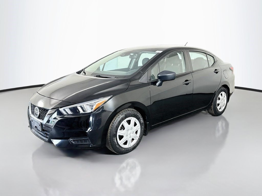 Used 2022 Nissan Versa S FWD image 4