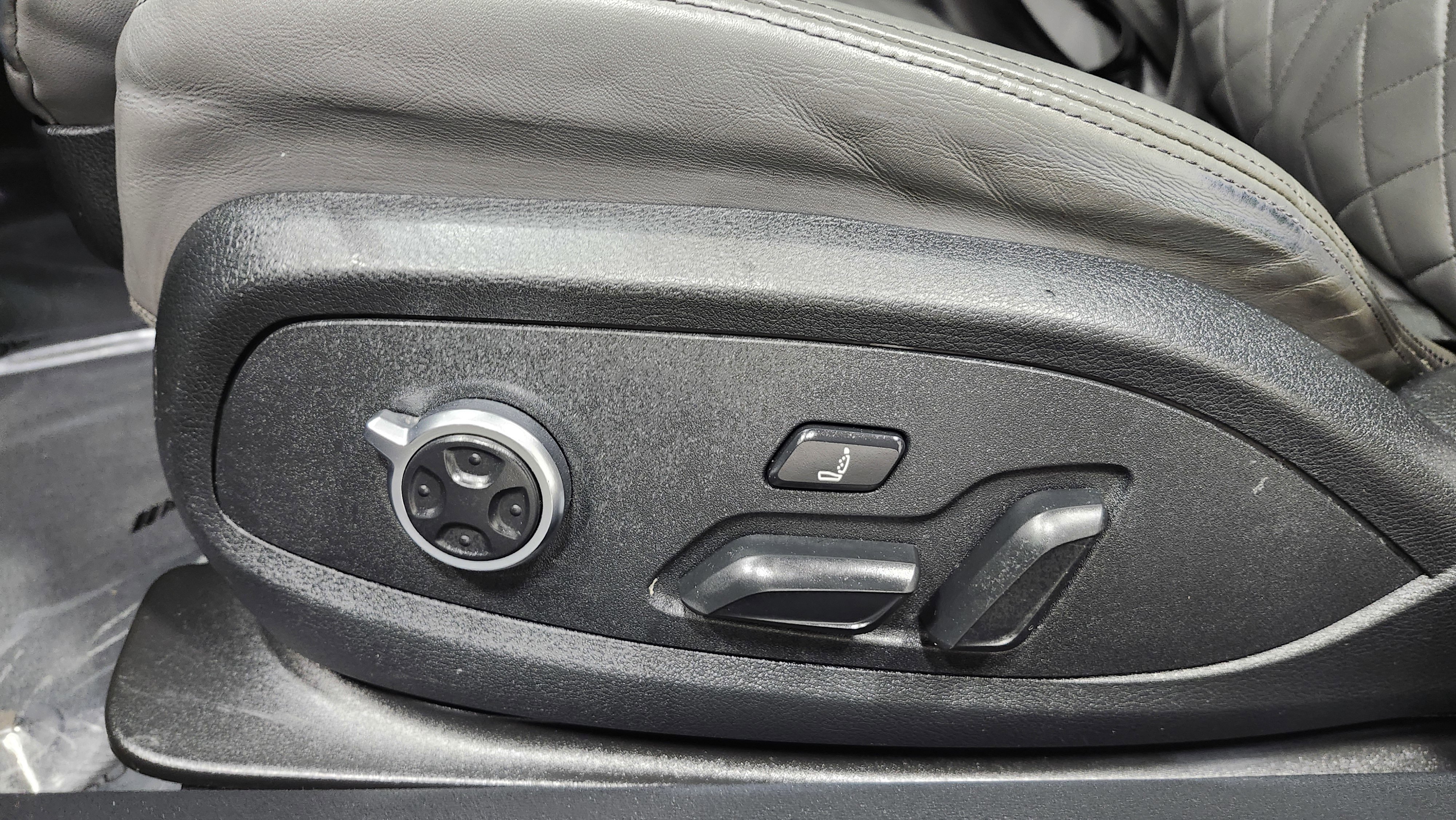 Used 2018 Audi S5 Prestige w/ S Sport Package image 25