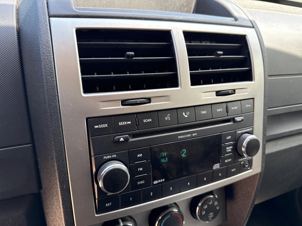 Used 2007 Dodge Nitro SXT AWD/4WD image 15