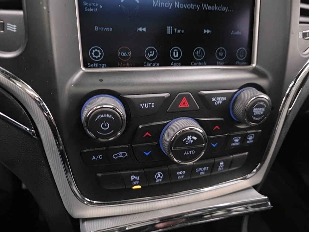 Used 2018 Jeep Grand Cherokee Limited image 21