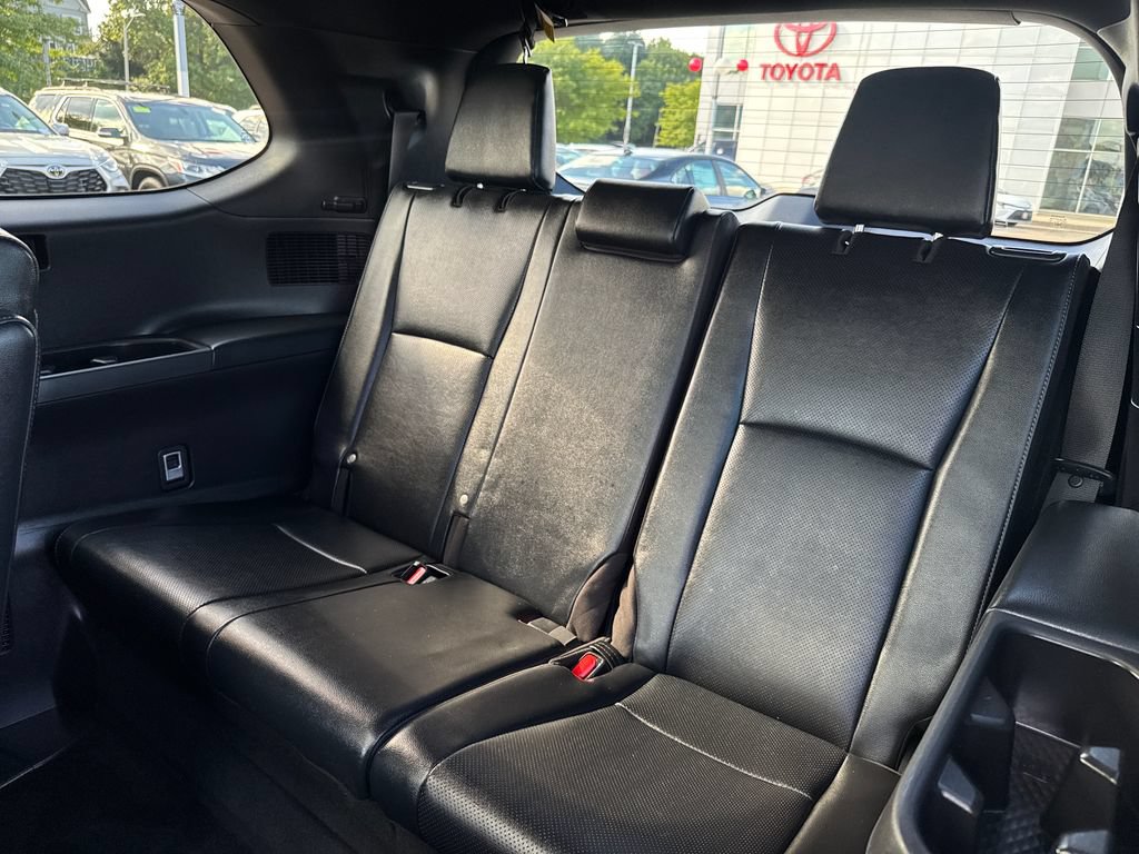 Used 2025 Toyota Grand Highlander AWD Hybrid image 41