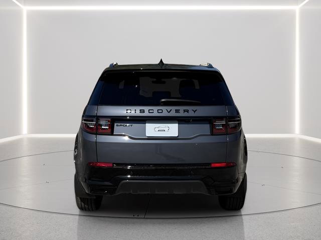 New 2025 Land Rover Discovery Sport Dynamic SE image 7