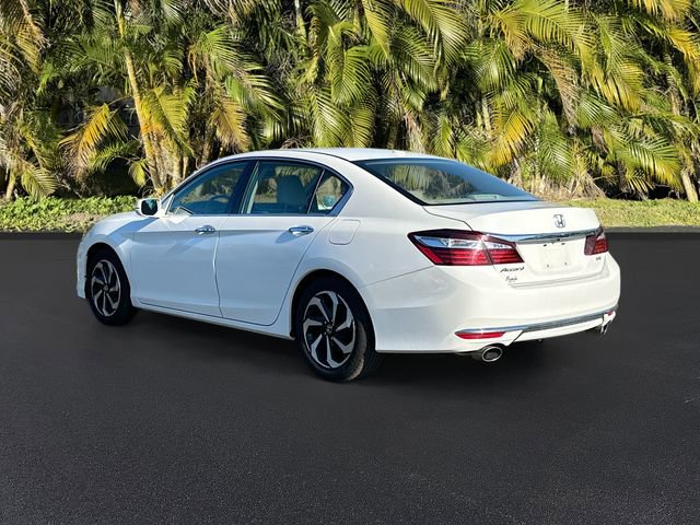 Used 2017 Honda Accord EX-L image 7