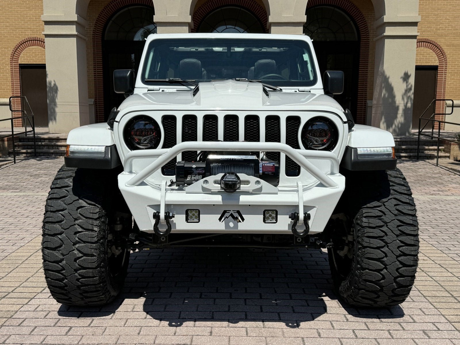Used 2022 Jeep Wrangler Unlimited Sahara AWD/4WD image 16