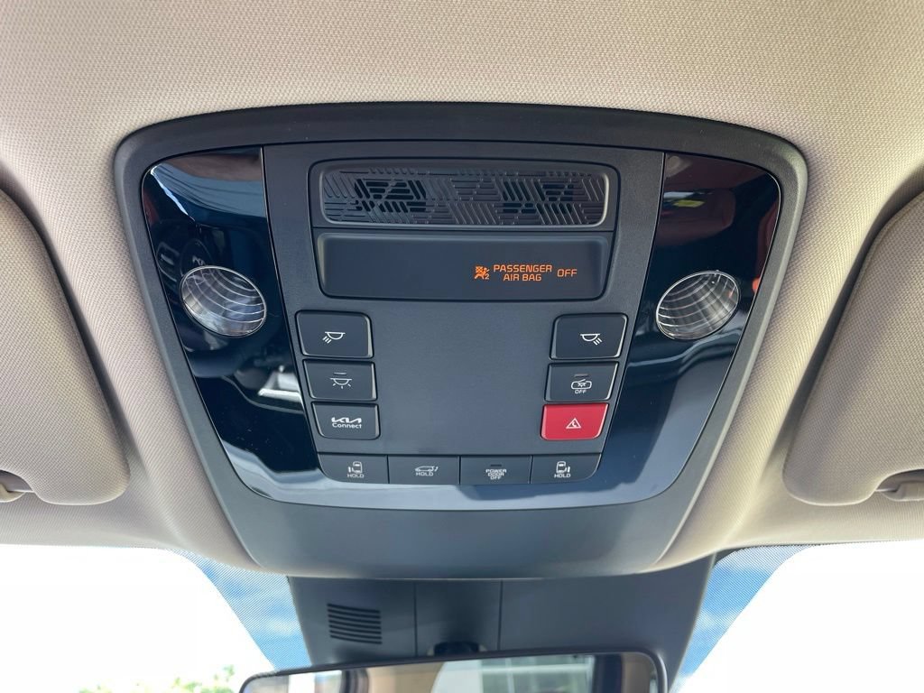 New 2026 Kia Carnival EX FWD image 19
