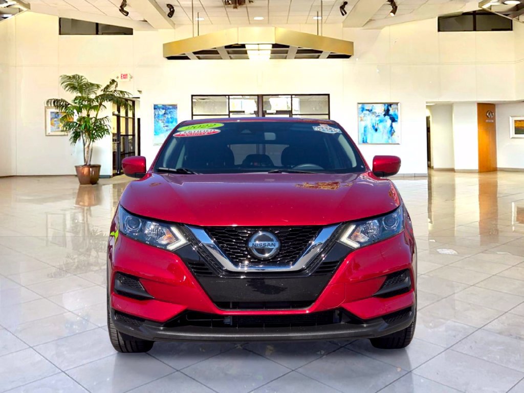 Certified 2022 Nissan Rogue Sport S AWD/4WD image 2