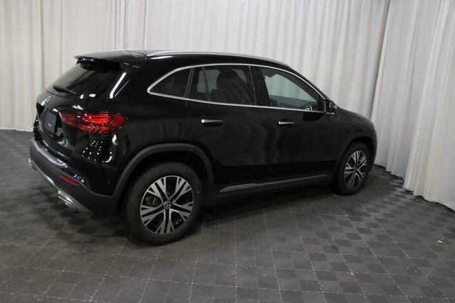 New 2025 Mercedes-Benz GLA 250 4MATIC image 6