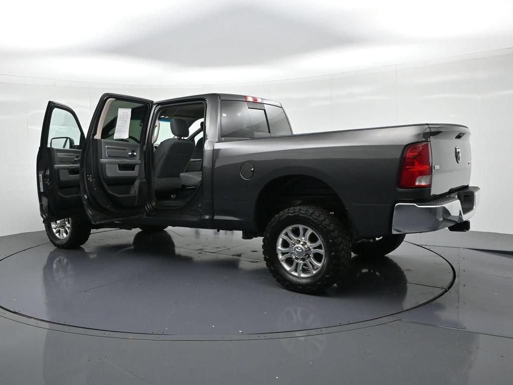 Used 2018 RAM 2500 SLT AWD/4WD image 24