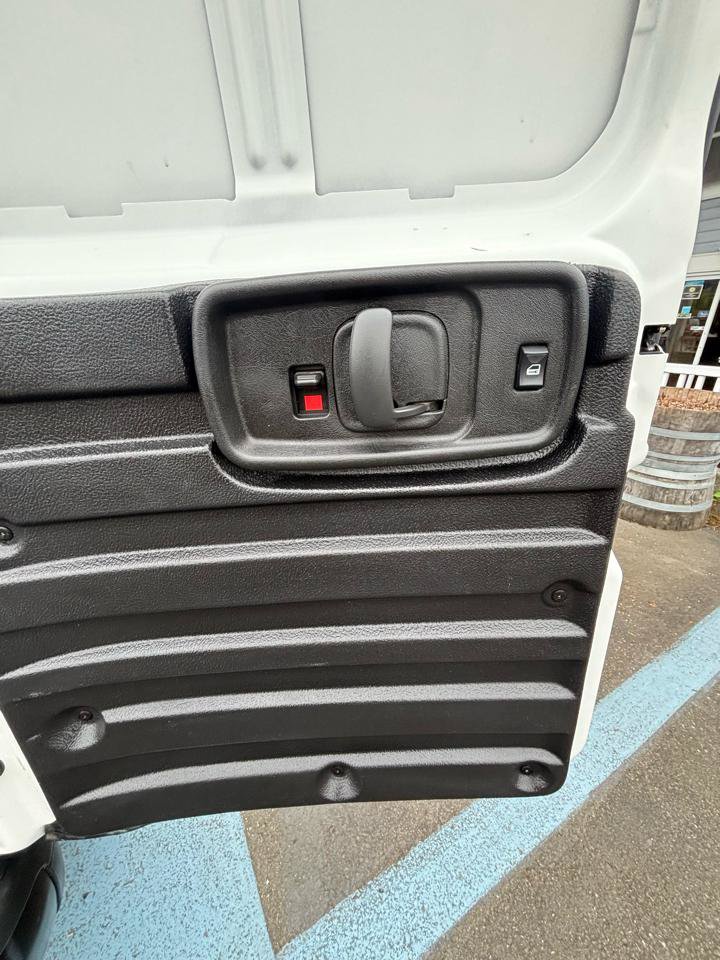 Used 2021 Chevrolet Express 2500 w/ Driver Convenience Package RWD image 16