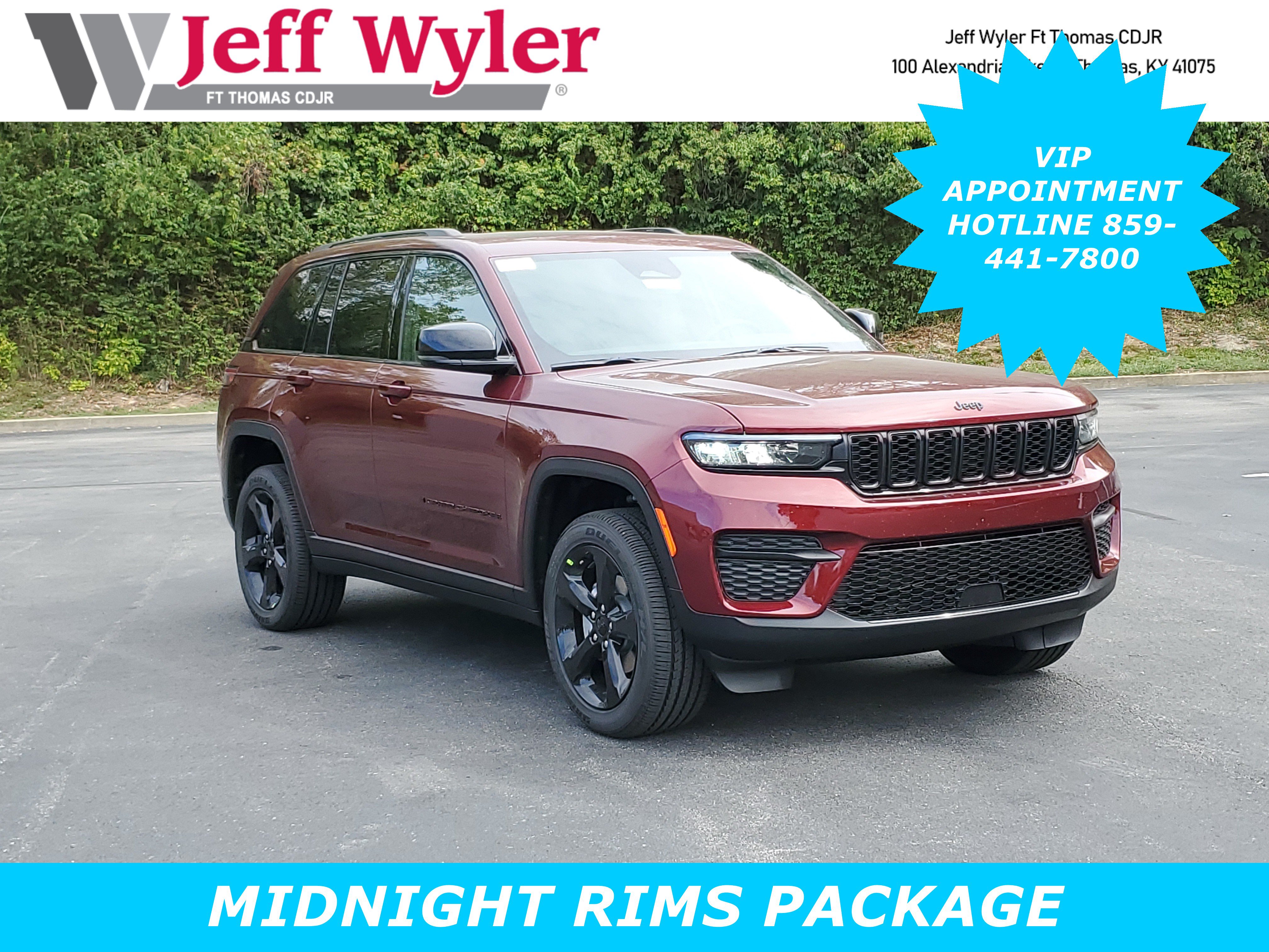 New 2025 Jeep Grand Cherokee 4WD image 1