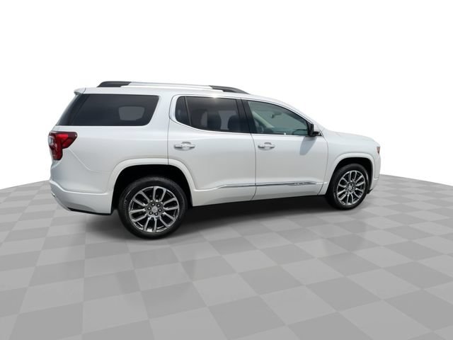 Certified 2023 GMC Acadia Denali w/ Denali Ultimate Package AWD/4WD image 8