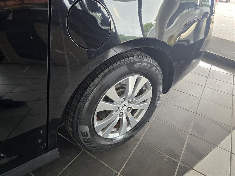 Used 2017 Honda Odyssey EX-L image 30